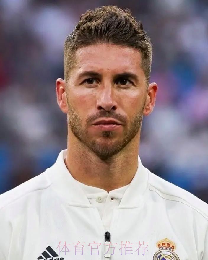 曝皇马送拉莫斯最后通牒:降薪10%续约2年